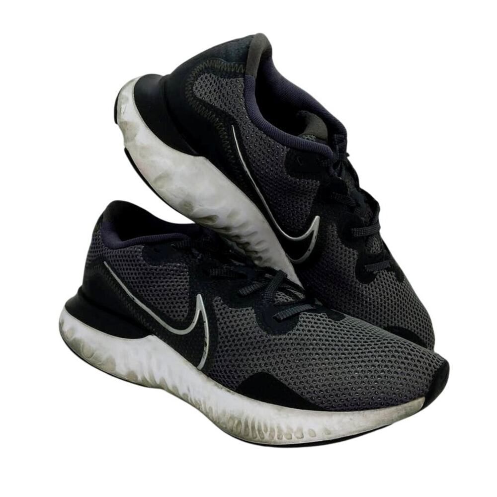Nike Renew Run Men's Pre-owned Gray/Black Running Sneakers - sz. 11